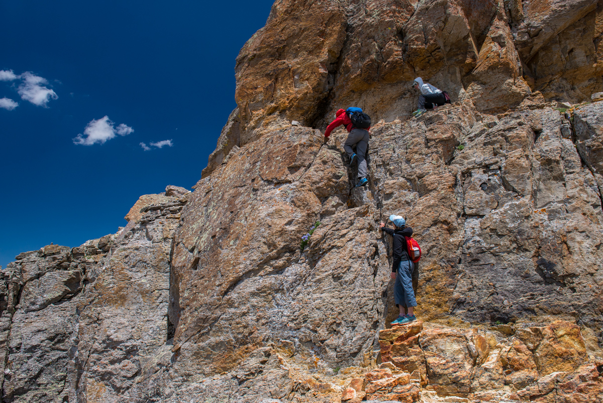 Climbing US Grant Peak